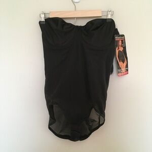 Miraclesuit Extra Firm Control Sheer Shaping Bodybriefer Black 38D Convertible
